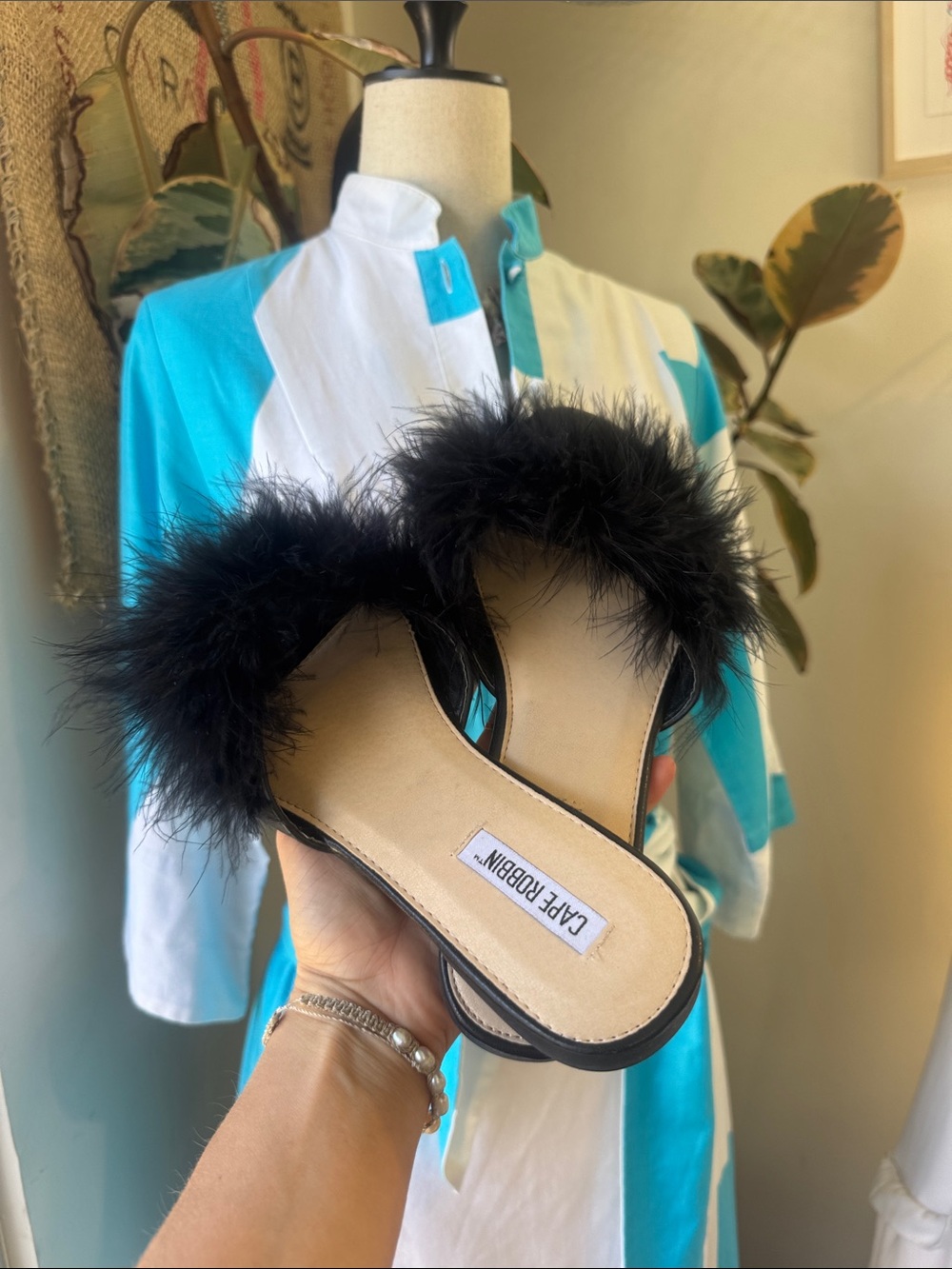 Cape Robbin Black Feather Slide Sandals with Tan Insole